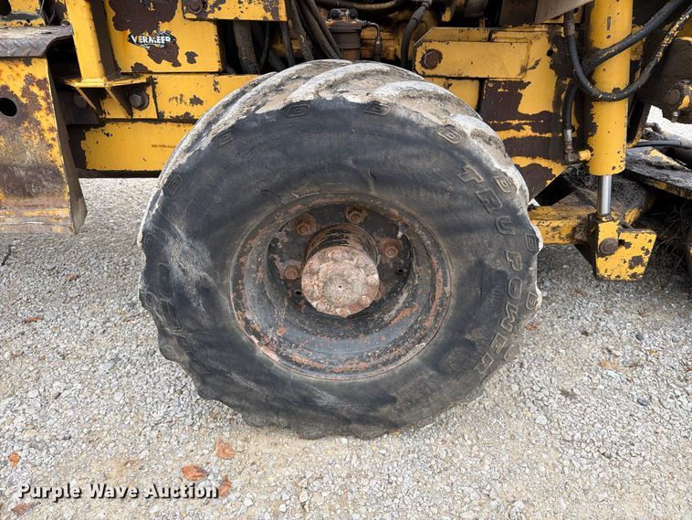 image for item FT8137 2019 Vermeer M475A trencher