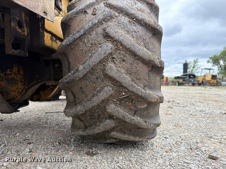 image for item FT8137 2019 Vermeer M475A trencher