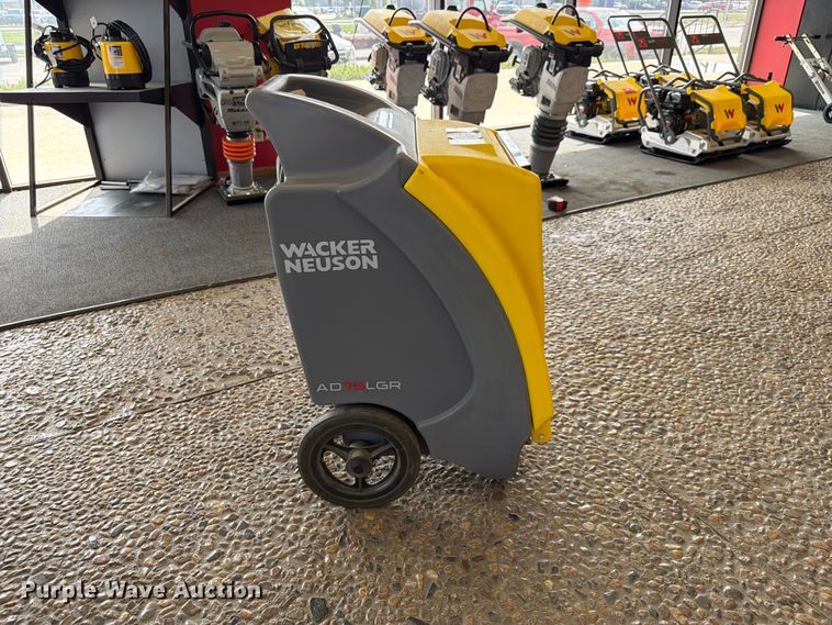 image for item FU0517 2008 Wacker Neuson AD75LGR dehumidifier