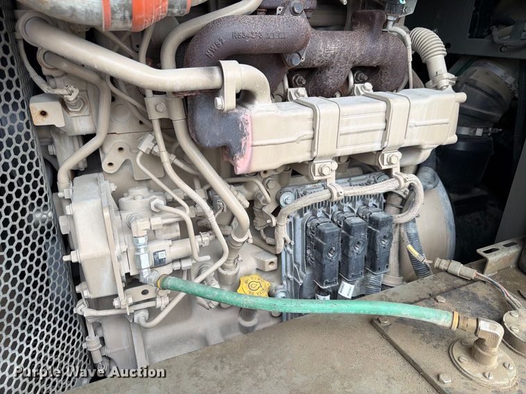 image for item FU0519 2018 Sullivan Palatek D375PHJD4 air compressor