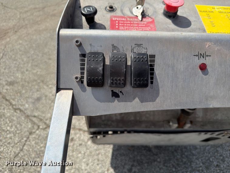 image for item FU0523 Husqvarna Soff Cut 4200 w/vac port concrete saw