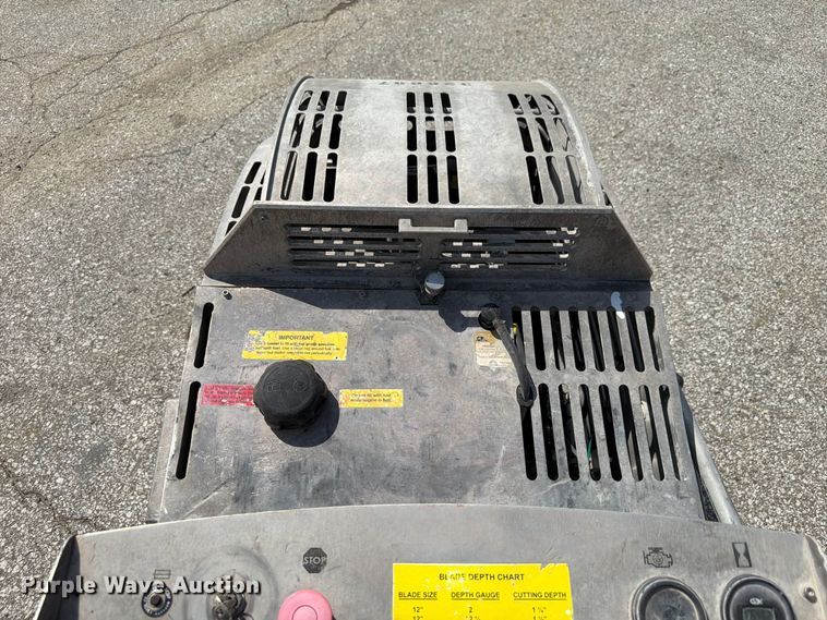 image for item FU0523 Husqvarna Soff Cut 4200 w/vac port concrete saw