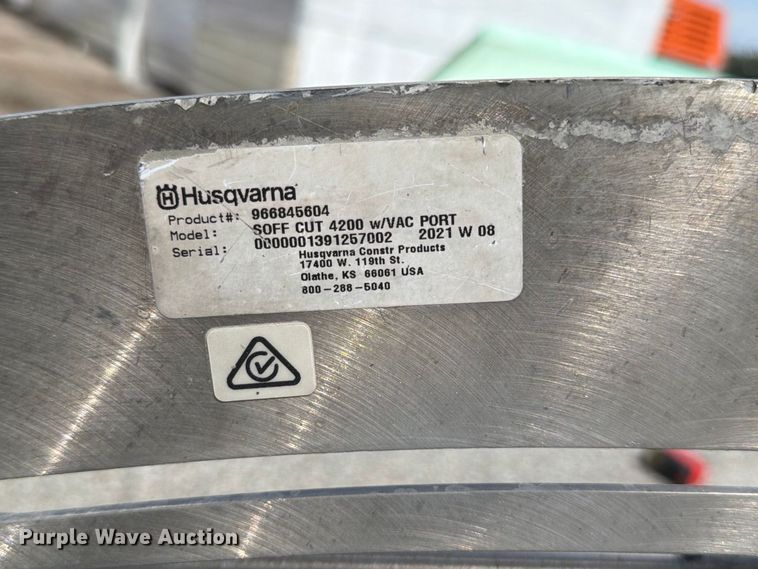image for item FU0523 Husqvarna Soff Cut 4200 w/vac port concrete saw