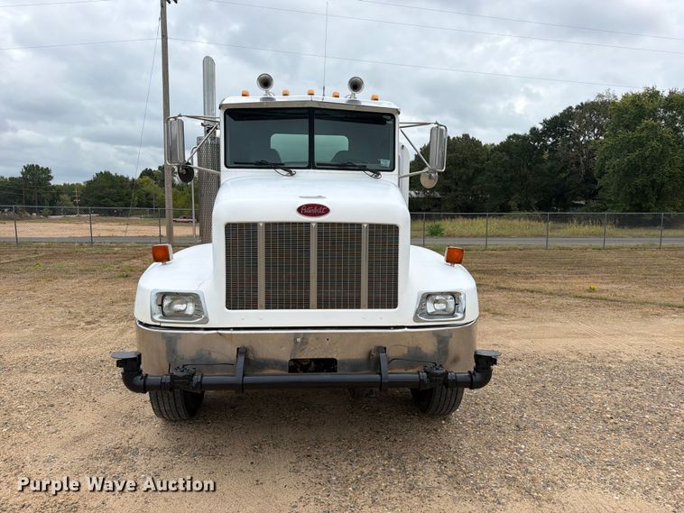 image for item FU1050 2002 Peterbilt 330 water truck