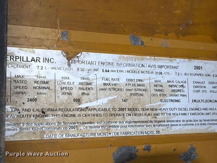 image for item FU1050 2002 Peterbilt 330 water truck