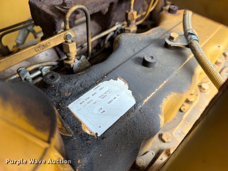 image for item FU4700 2001 Caterpillar 140H motor grader