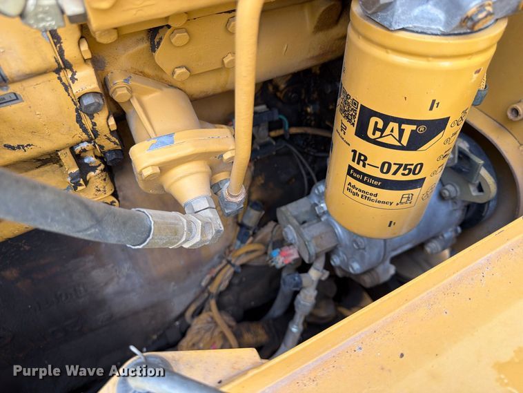 image for item FU4700 2001 Caterpillar 140H motor grader