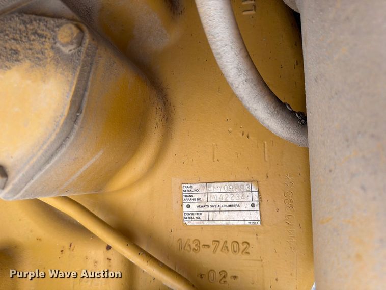 image for item FU4700 2001 Caterpillar 140H motor grader