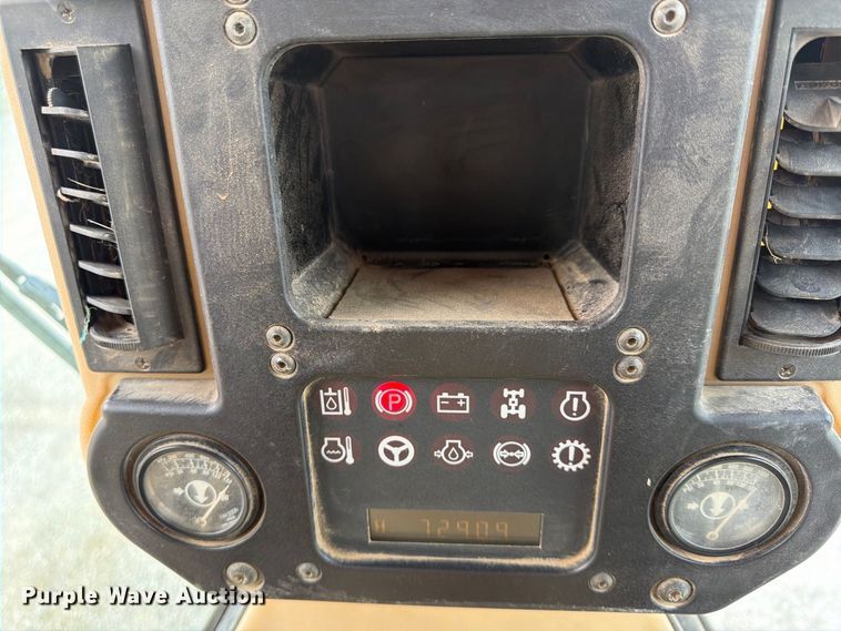 image for item FU4701 2004 Caterpillar 140H motor grader
