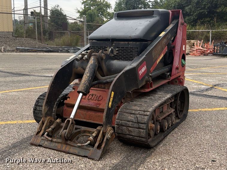 2016 Toro 22324 compact utility loader