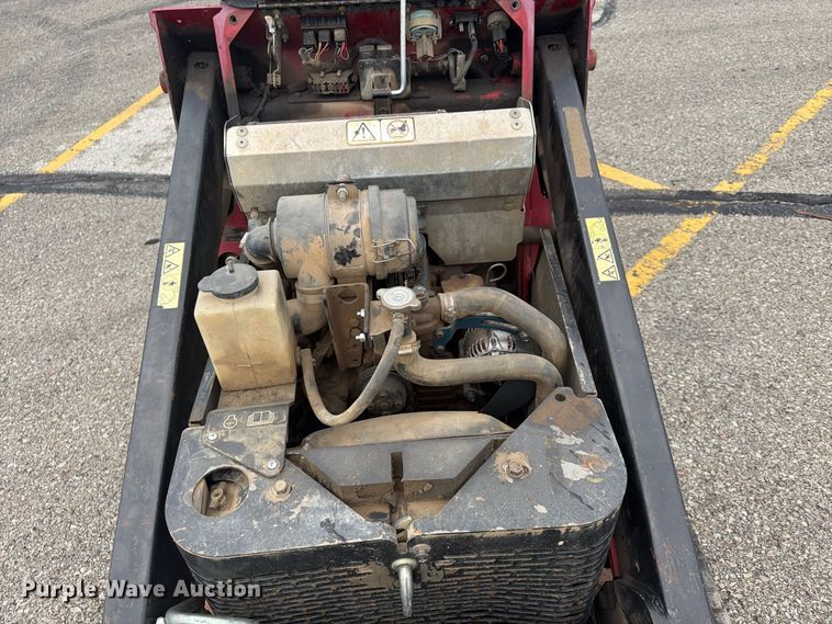 image for item FU4737 2016 Toro 22324 compact utility loader