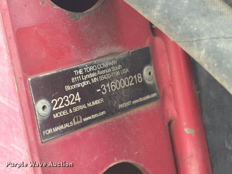 image for item FU4737 2016 Toro 22324 compact utility loader