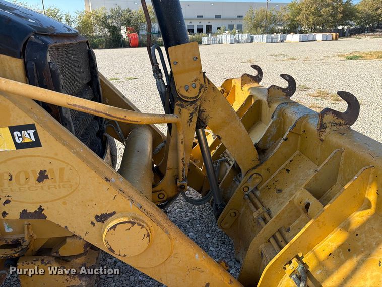 image for item NC9915 2006 Caterpillar 430E backhoe