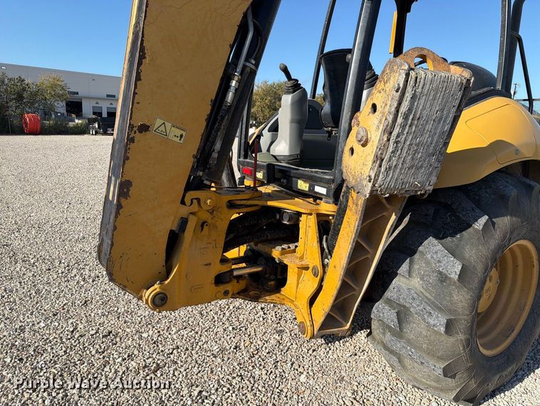 image for item NC9915 2006 Caterpillar 430E backhoe