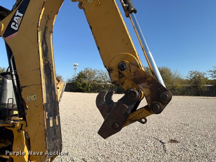 image for item NC9915 2006 Caterpillar 430E backhoe