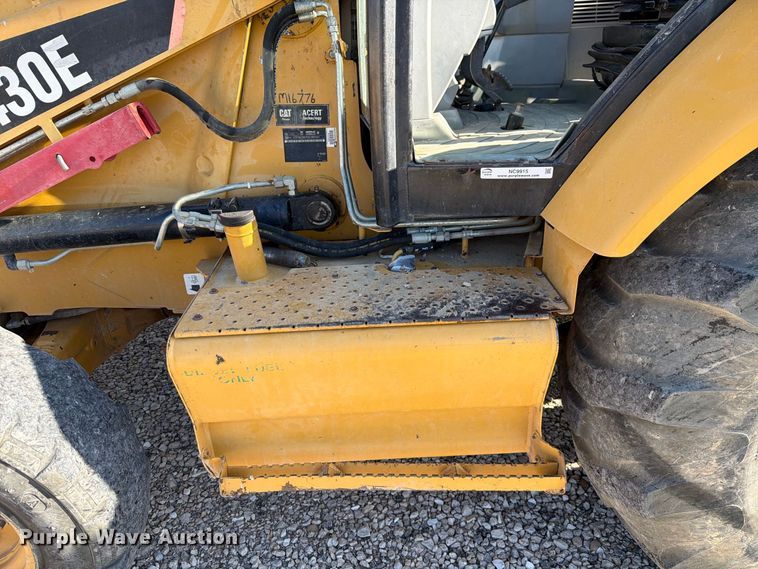 image for item NC9915 2006 Caterpillar 430E backhoe
