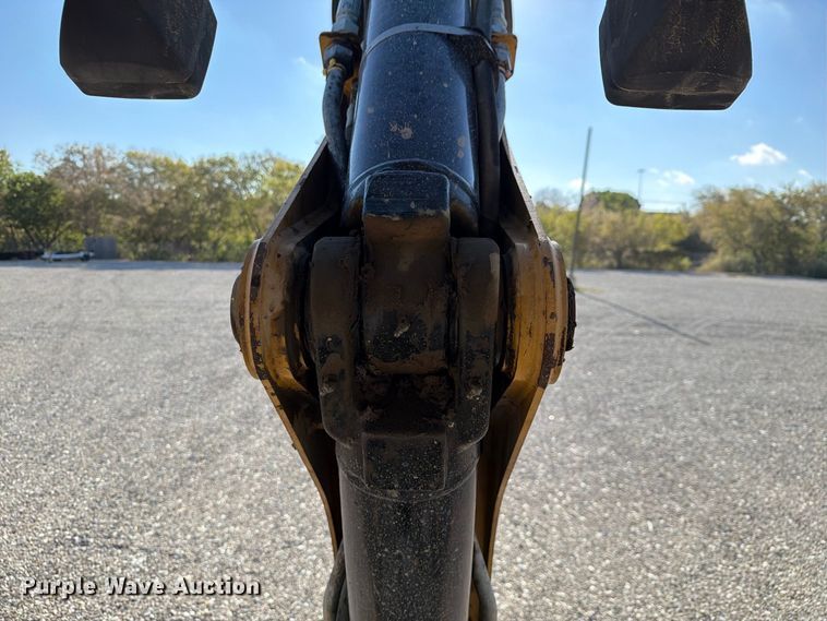 image for item NC9915 2006 Caterpillar 430E backhoe