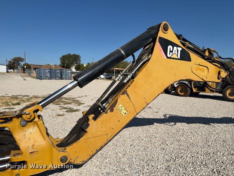image for item NC9915 2006 Caterpillar 430E backhoe