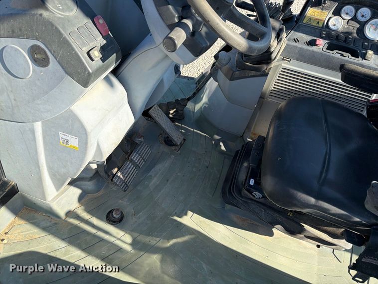image for item NC9915 2006 Caterpillar 430E backhoe