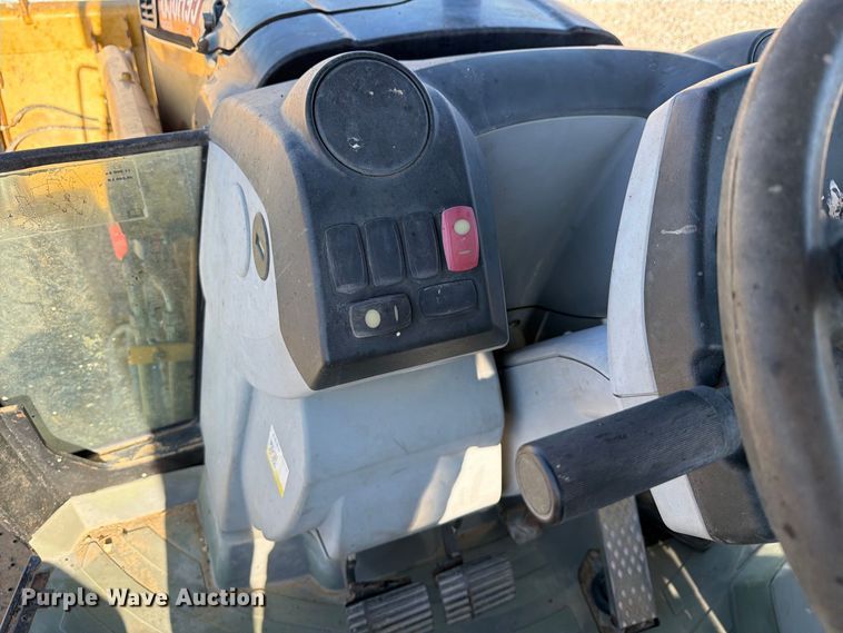 image for item NC9915 2006 Caterpillar 430E backhoe