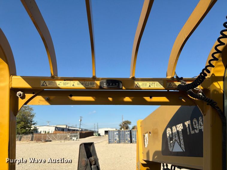 image for item NC9916 2007 JLG TL943 telehandler