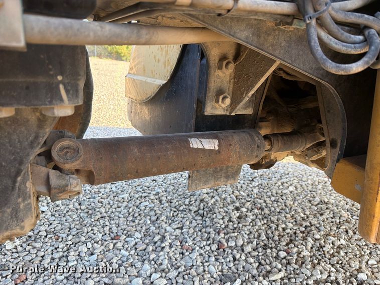 image for item NC9916 2007 JLG TL943 telehandler