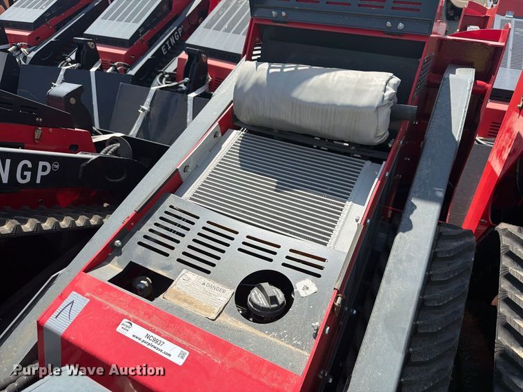 image for item NC9937 2024 Erie Industries SCL850 compact utility loader