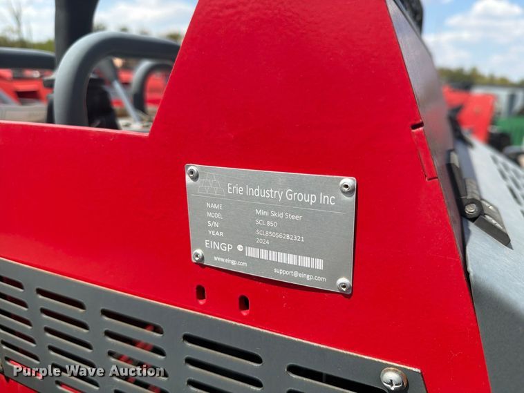 image for item NC9937 2024 Erie Industries SCL850 compact utility loader
