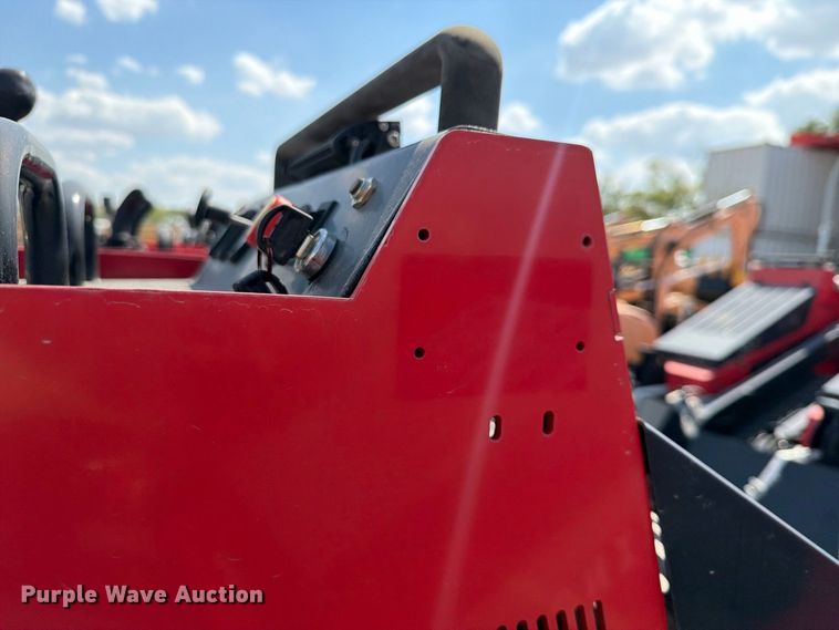 image for item NC9938 Erie Industries SCL850 compact utility loader