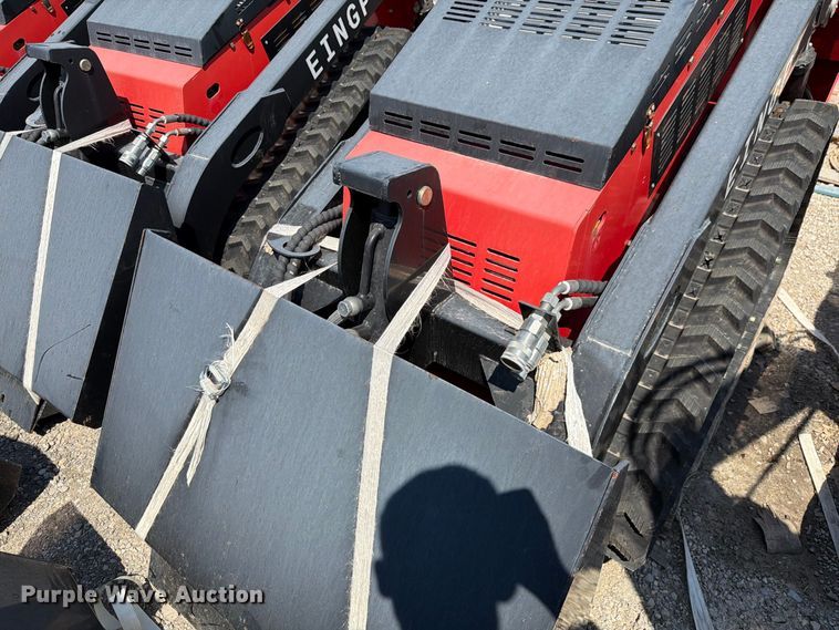 image for item NC9940 2024 Erie Industries SCL850 compact utility loader