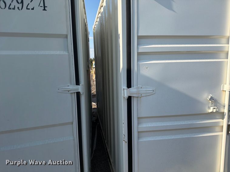 image for item NC9975 Shipping container