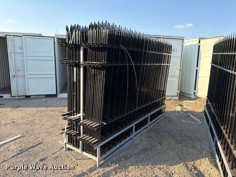 image for item NC9987 (44) EINGP F10 fence panels