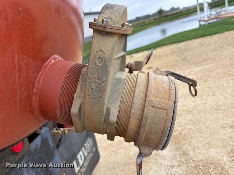 image for item ND9544 1999 Sterling Truck L7501 vacuum truck