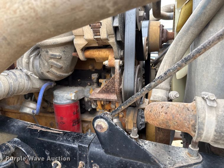 image for item ND9544 1999 Sterling Truck L7501 vacuum truck