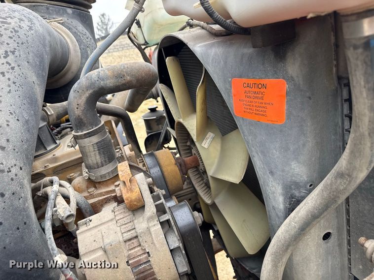 image for item ND9544 1999 Sterling Truck L7501 vacuum truck