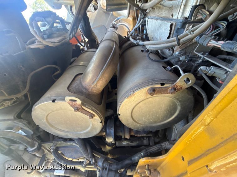 image for item NK9248 2016 John Deere 333G tracked skid steer loader