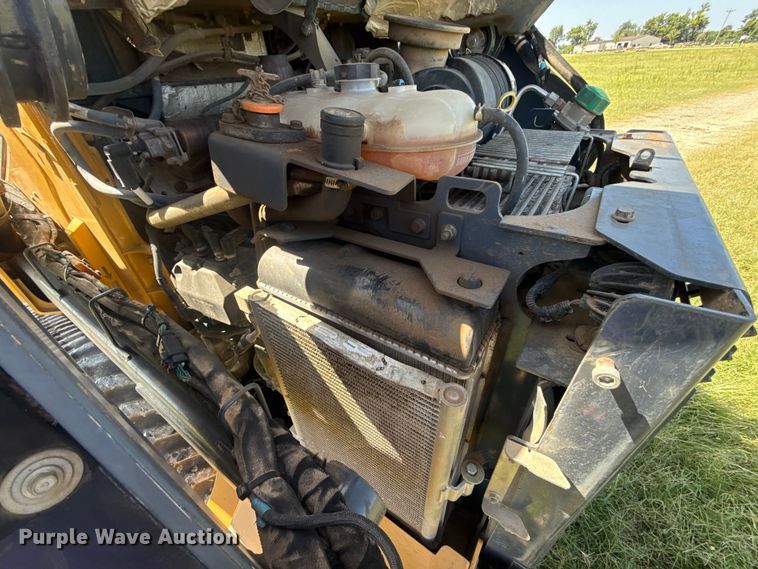 image for item NK9248 2016 John Deere 333G tracked skid steer loader