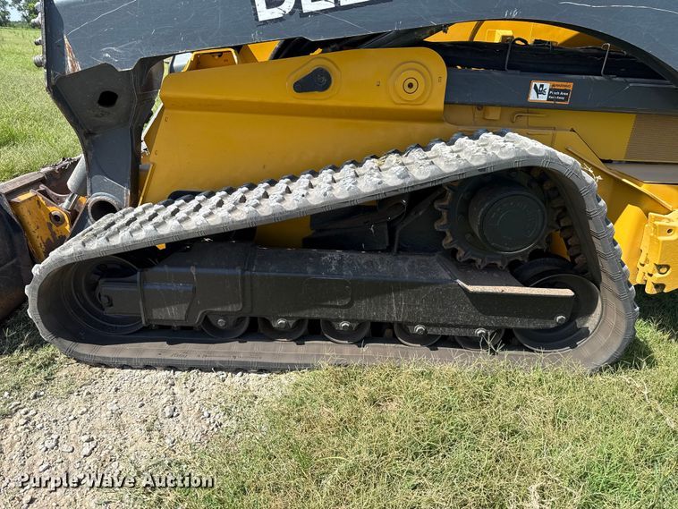 image for item NK9248 2016 John Deere 333G tracked skid steer loader