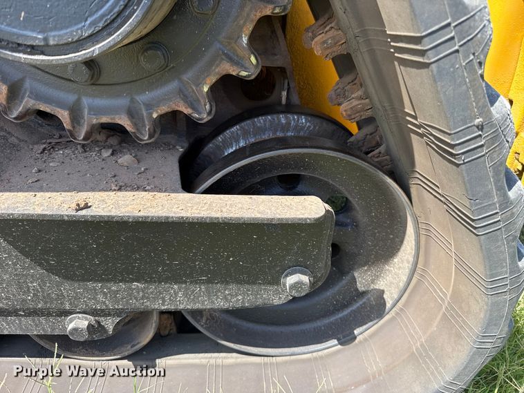 image for item NK9248 2016 John Deere 333G tracked skid steer loader