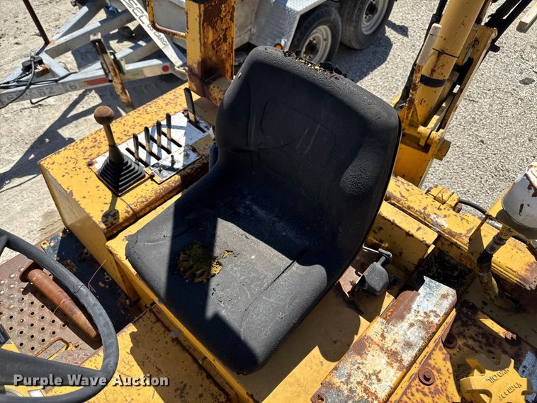 image for item OE9567 Vermeer FLX75 cable plow