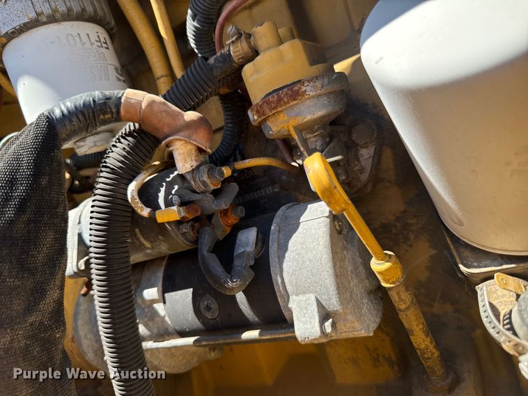 image for item OE9567 Vermeer FLX75 cable plow