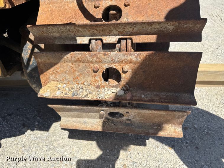 image for item OE9567 Vermeer FLX75 cable plow