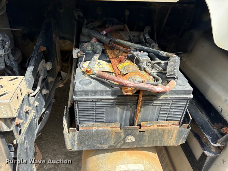 image for item YA3142 2011 Mack GU713 dump truck