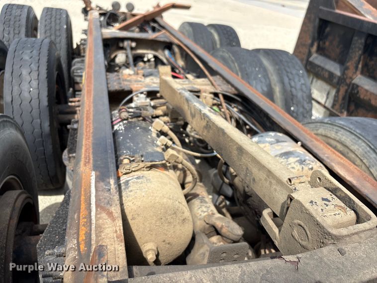 image for item YA3142 2011 Mack GU713 dump truck