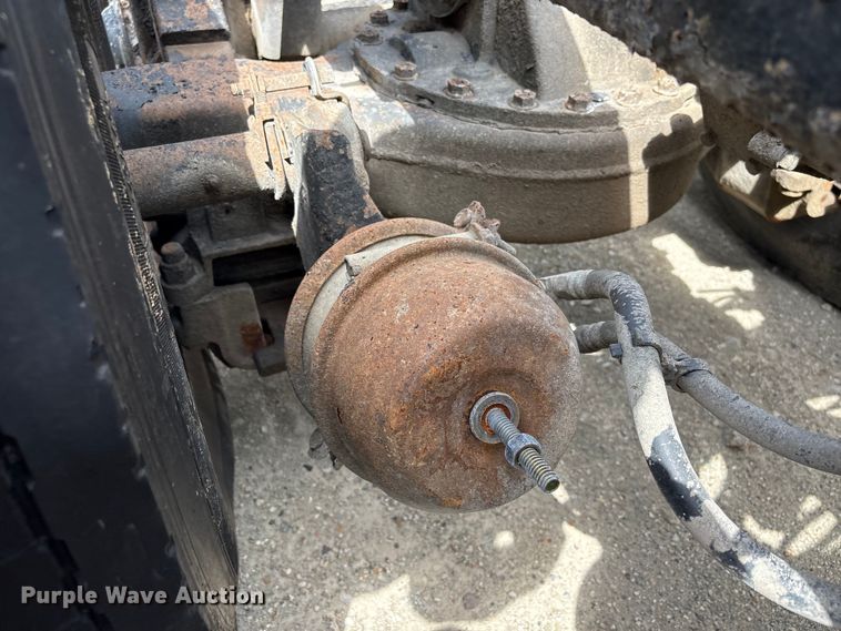 image for item YA3142 2011 Mack GU713 dump truck
