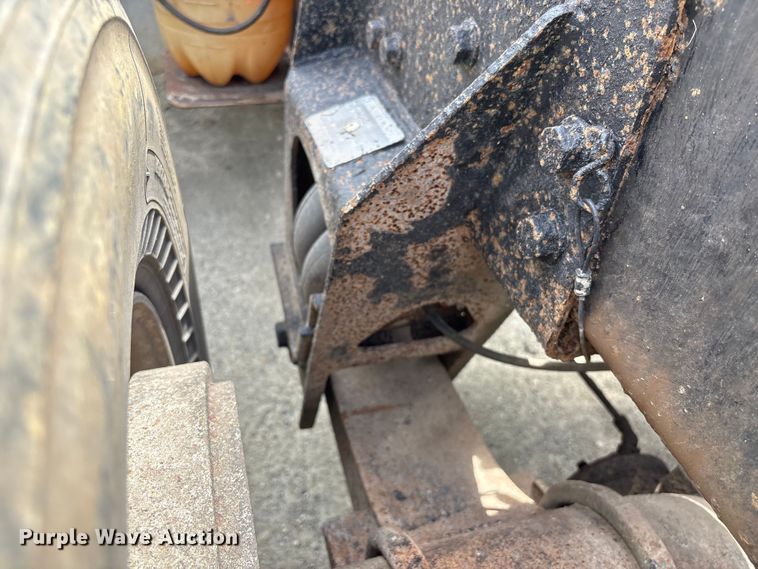 image for item YA3142 2011 Mack GU713 dump truck