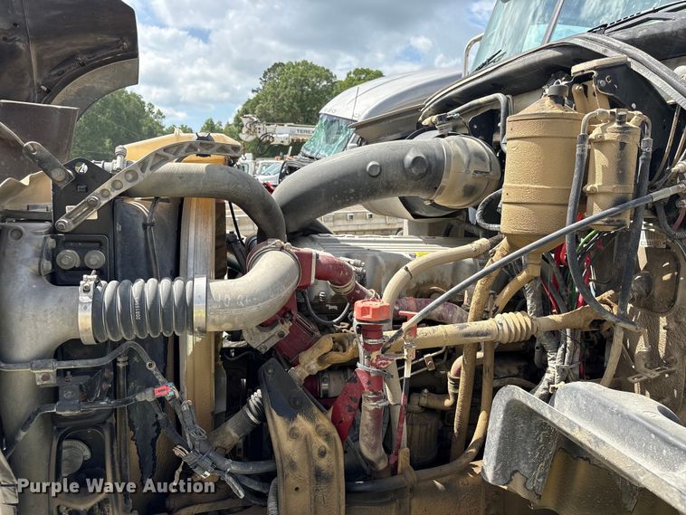 image for item YA3142 2011 Mack GU713 dump truck