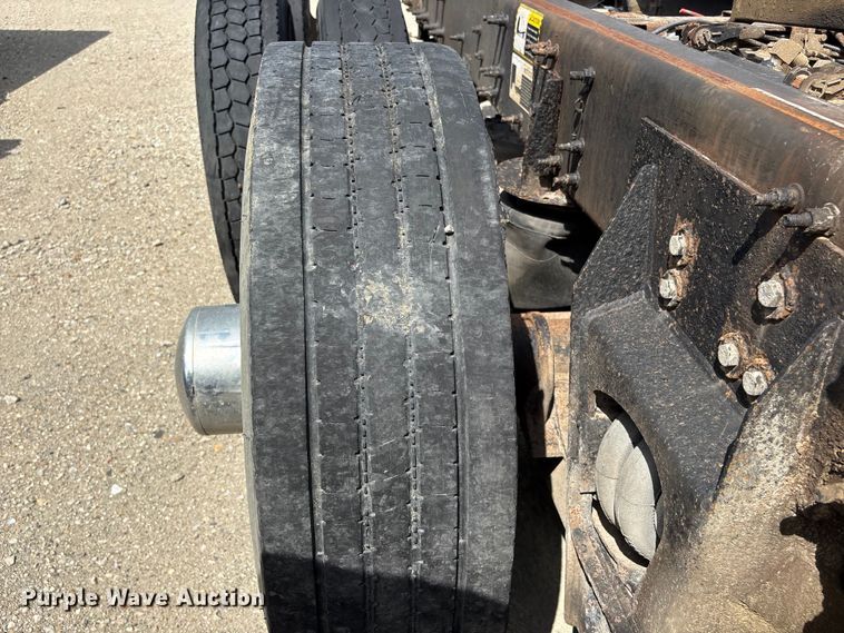 image for item YA3142 2011 Mack GU713 dump truck