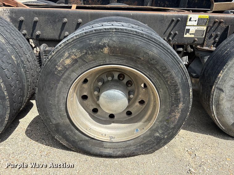 image for item YA3142 2011 Mack GU713 dump truck