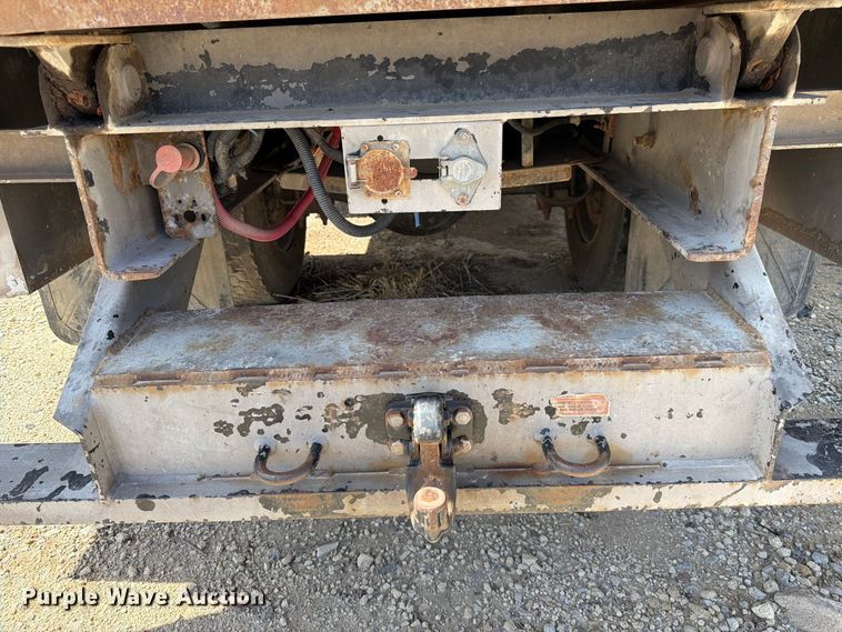 image for item YA3286 2015 Ford F750 Super Duty chipper truck